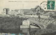 76 Seine Maritime / CPA FRANCE 76 "Pourville sur mer, la grande rue et le pont de la Sue"