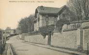 78 Yveline / CPA FRANCE 78 "Neauphle Le Château, rue du vieux château"