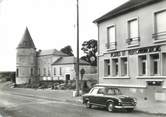 60 Oise / CPSM FRANCE 60 "Trie Chateau, la place"