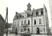 03 Allier / CPSM FRANCE 03 "Domerat, la mairie