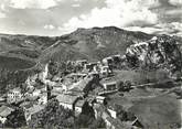 06 Alpe Maritime / CPSM FRANCE 06 "Gilette, vue générale et le château Féodal"