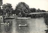 77 Seine Et Marne / CPSM FRANCE 77 "Isles Les Villenoy, la plage"