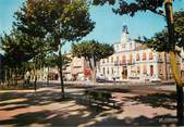 13 Bouch Du Rhone / CPSM FRANCE 13 "Gardanne, l'hôtel de ville"