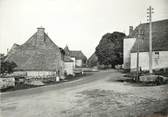 15 Cantal / CPSM FRANCE 15 "Lieutades, la place et le Sully"