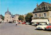 19 Correze CPSM FRANCE 19 "Objat, la place et l'église"