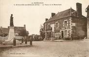 61 Orne / CPA FRANCE 61 "Saint Hilaire de Briouze, la place et le monument"