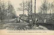 78 Yveline / CPA FRANCE 78 "La Queue les Yvelines, perspectives de la Grand Vallée, le puits"