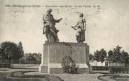 78 Yveline / CPA FRANCE 78 "Houilles sur Seine, monument aux morts"