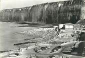 76 Seine Maritime / CPSM FRANCE 76 "Saint Valéry en Caux, la plage et les falaises"