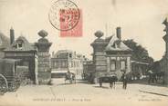 76 Seine Maritime / CPA FRANCE 76 "Gournay en Bray, porte de Paris"