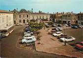 33 Gironde / CPSM FRANCE 33 "Saint André de Cubzac, la place Raoul Larche"