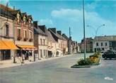 37 Indre Et Loire / CPSM FRANCE 37 "Saint Paterne, la place"