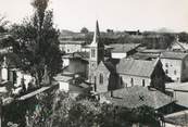 38 Isere / CPSM FRANCE 38 "Auberives sur Varèze, l'église et vue générale"