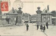 76 Seine Maritime / CPA FRANCE 76 "Gournay en Bray, la porte de Paris"