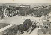 45 Loiret / CPSM FRANCE 45 "Châteauneuf sur Loire, vue générale de la place Aristide Briand"