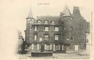 15 Cantal / CPA FRANCE 15 "Salers, la maison du notaire et le monument de Tissandier d'Escous"