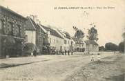 77 Seine Et Marne / CPA FRANCE 77 "Le Mesnil Amelot, place des Ormes"