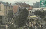 03 Allier / CPA FRANCE 03 "Le Donjon, la place des Halles"