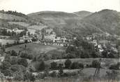 63 Puy De DÔme / CPSM FRANCE 63 "Châteauneuf les Bains, l'église et le village de Lachaux"