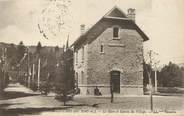 38 Isere / CPA FRANCE 38 "Villard de Lans, la gare et entrée du village"