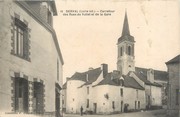 44 Loire Atlantique / CPA FRANCE 44 "Derval, carrefour des rues du Vallet et de la gare"