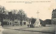 44 Loire Atlantique / CPA FRANCE 44 "Saint Philbert de Grand Lieu, place de l'église" / MONUMENT AUX MORTS