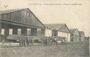 18 Cher / CPA FRANCE 18 "Avord, centre militaire d'aviation, Hangars et appareils école"