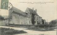 33 Gironde / CPA FRANCE 33 "Saint Emilion, ancien logis malet de Roquefort et les remparts Ouest de l'ancienne cité"