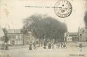 80 Somme / CPA FRANCE 80 "Moreuil, place Victor Hugo"