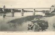 77 Seine Et Marne CPA FRANCE 77  "Bois le Roi, la Seine et le Pont, les laveuse"