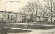 33 Gironde CPA FRANCE 33  "Caudrot, un coin de la Place"