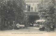 73 Savoie CPA FRANCE 73 "Les Echelles, l'intérieur de la cour de l'Hotel Durand"