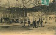 83 Var CPA FRANCE 83 "Villecroze, place des Ecoles"