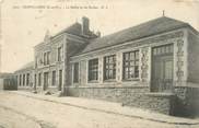 95 Val D'oise / CPA FRANCE 95 "Survilliers, la mairie et les écoles"