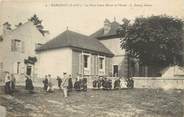 95 Val D'oise / CPA FRANCE 95 "Margency, la place Louis Muret et l'école"