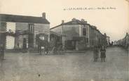 49 Maine Et Loire / CPA FRANCE 49 "La Plaine, une rue du Bourg"