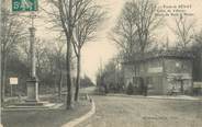 91 Essonne / CPA FRANCE 91 "Forêt de Sénart, croix de Villeroy, route de Paris à Melun"