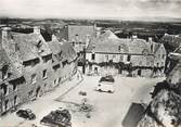 29 Finistere / CPSM FRANCE 29 "Locronan, le centre du Bourg"