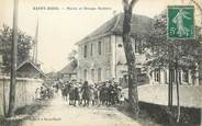 38 Isere / CPA FRANCE 38 "Saint Bueil, mairie et groupe scolaire"