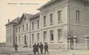 38 Isere / CPA FRANCE 38 "Chatte, mairie et l'école des garçons"