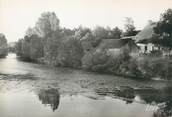 89 Yonne / CPSM FRANCE 89 "Cheney, les bords de l'Armançon, le moulin"