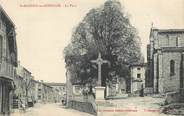 42 Loire .CPA  FRANCE 42 " Saint  Maurice en Gourgois, La place"