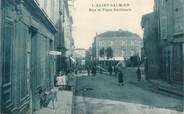 42 Loire .CPA FRANCE 42 "St Galmier, Rue et Place Nationale"