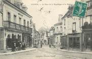 37 Indre Et Loire .CPA FRANCE 37 "Ligueil, La Place de la République et la Mairie"