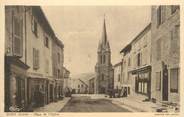 42 Loire .CPA FRANCE 42 " Boen, Place de l'Eglise"