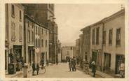 42 Loire .CPA FRANCE 42 "Crémeaux, Rue principale"