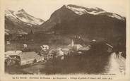 74 Haute Savoie .CPA  FRANCE 74 " Le reposoir, Village et Pointe d'Almet "