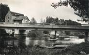 37 Indre Et Loire .CPSM  FRANCE 37 "Reignac, Le pont et le moulin"