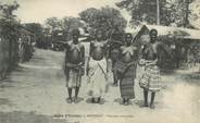 Afrique   CPA  COTE D'IVOIRE "Abidjean, femmes indigènes"