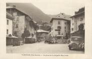 74 Haute Savoie .CPA  FRANCE 74 " Taninges, La place et la chapelle Ste Anne"